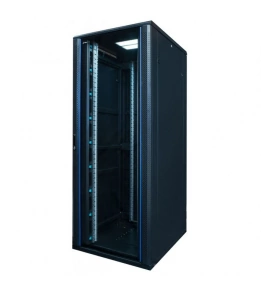 Serverkast en Patchkast